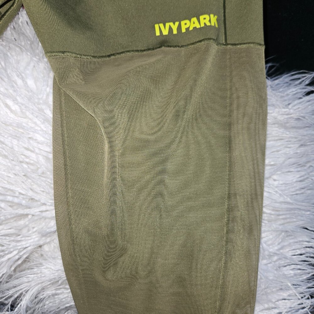 Peloton Adidas Ivy Park Collaboration Women's Green Leggings - Picture 4 of 6